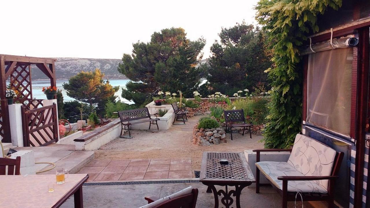 Apartments And Rooms By The Sea Stara Novalja, Pag - 6303 外观 照片
